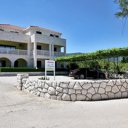 Villa Marijana Сресер Екстериор снимка