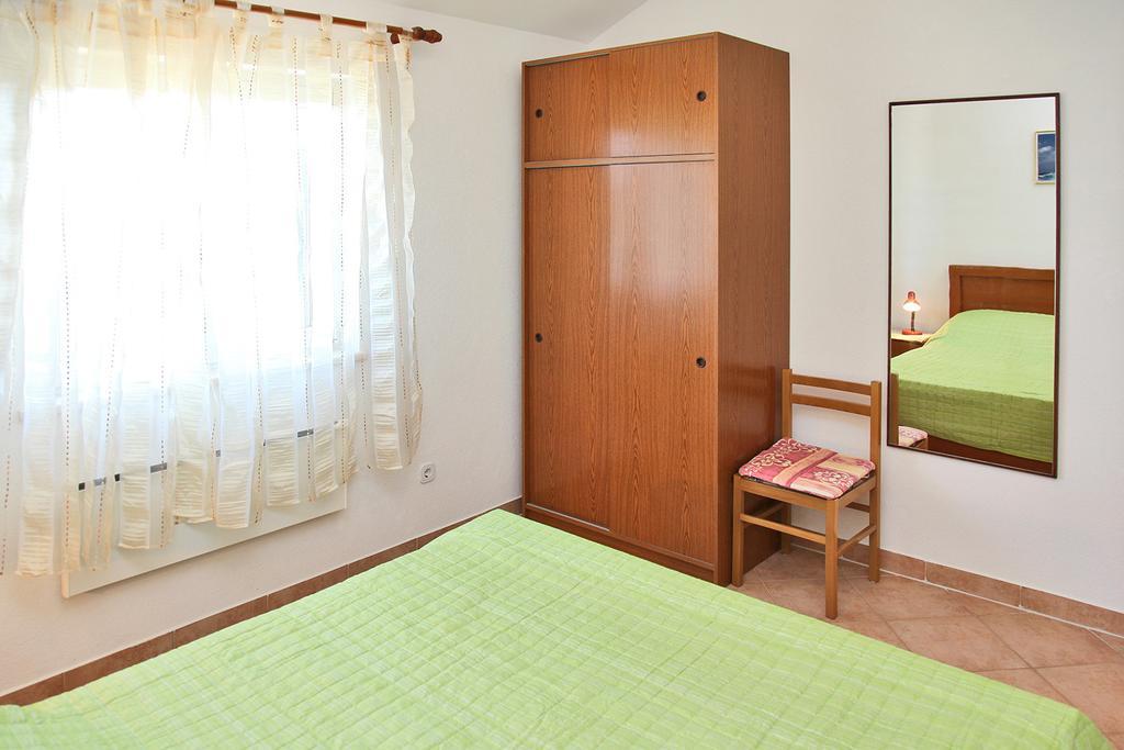 Villa Marijana Сресер Екстериор снимка