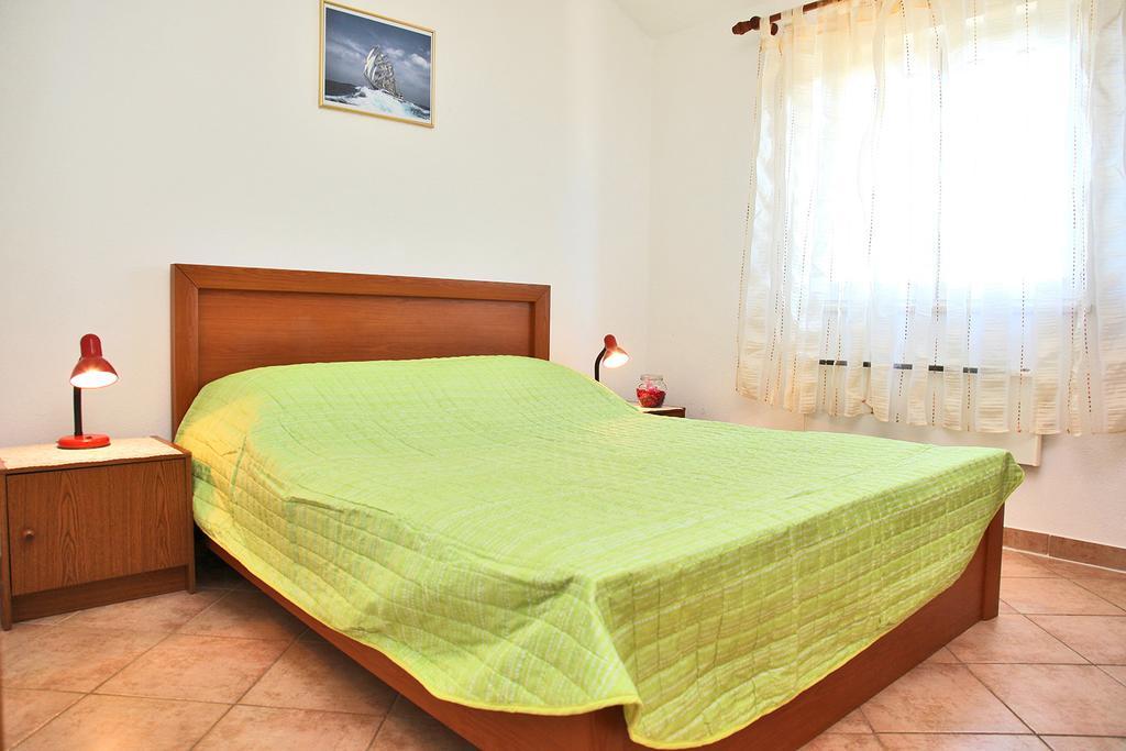 Villa Marijana Сресер Екстериор снимка