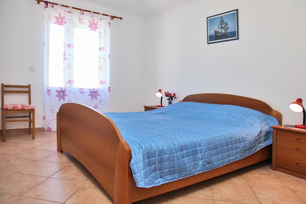 Villa Marijana Сресер Екстериор снимка