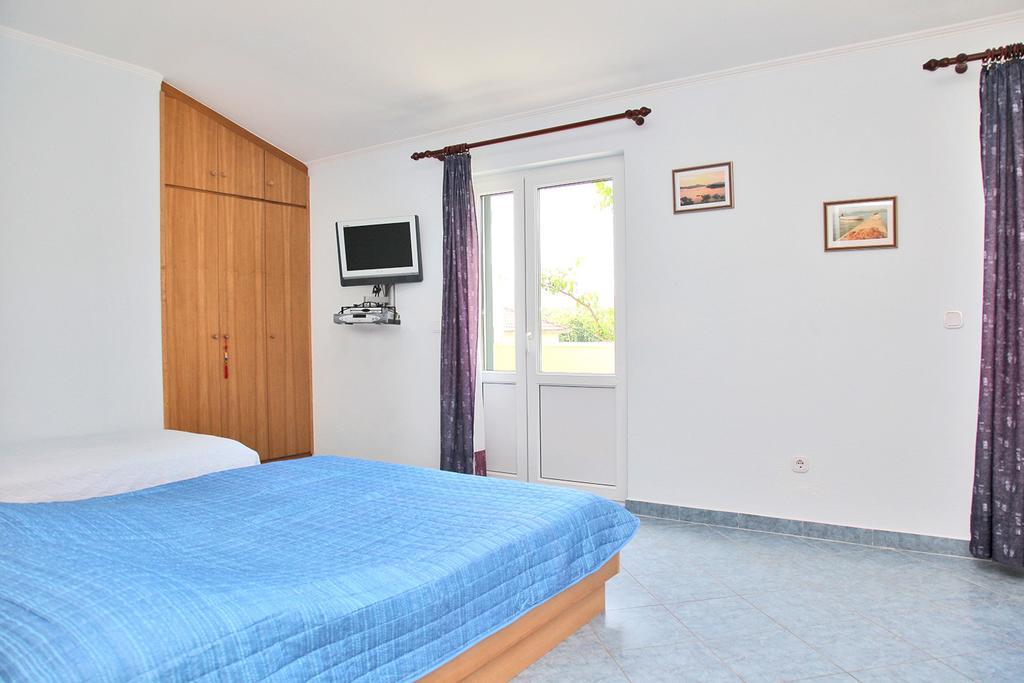 Villa Marijana Сресер Екстериор снимка