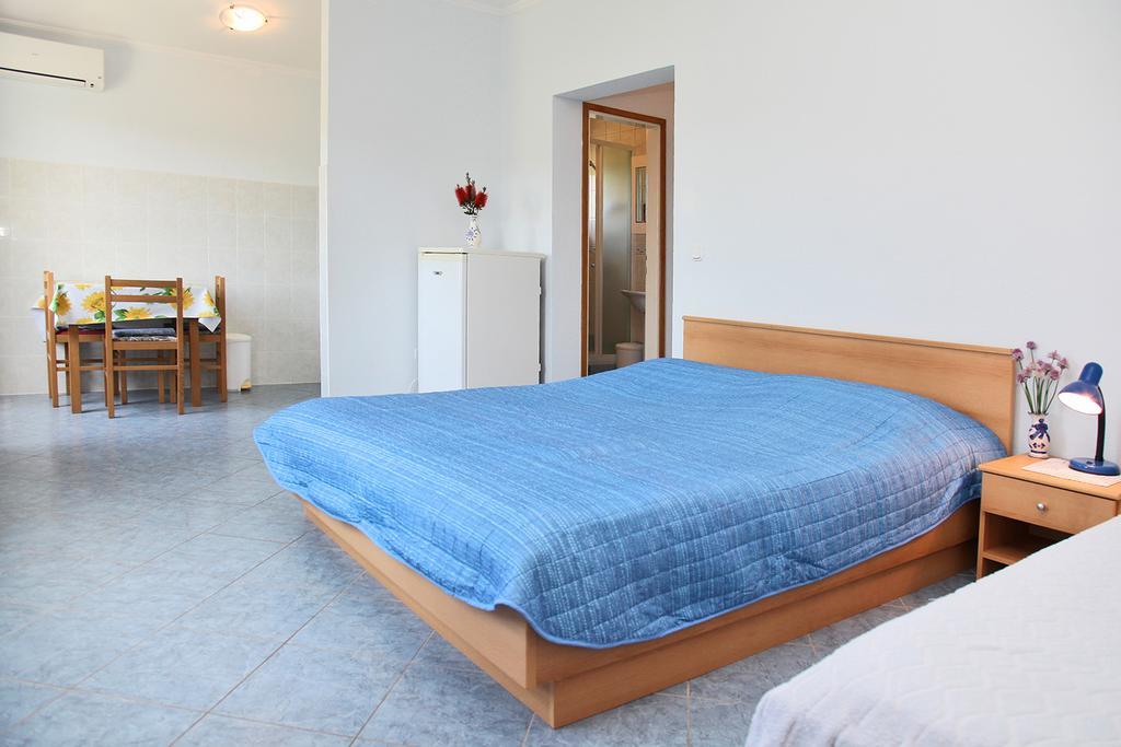 Villa Marijana Сресер Екстериор снимка